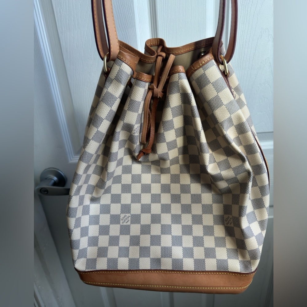 Louis Vuitton Damier Azur Noe BB